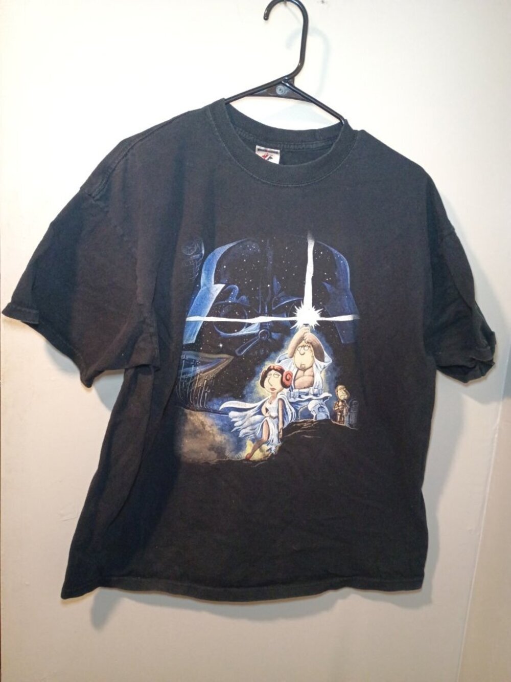 Vintage Y2K Star Wars Family Guy 2007 Fox T-shirt Movie Men's size XL